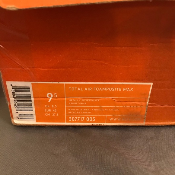 Tim Duncan foamposite size 9 1/2 - Picture 8 of 10